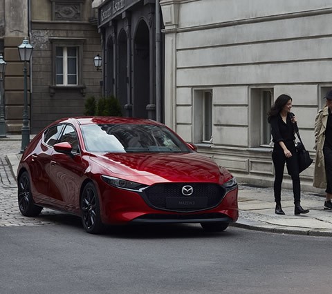 Mazda 3 promozioni Varese