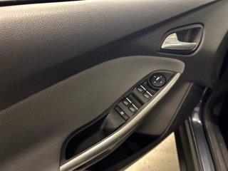 FORD Focus Titanium 5 porte