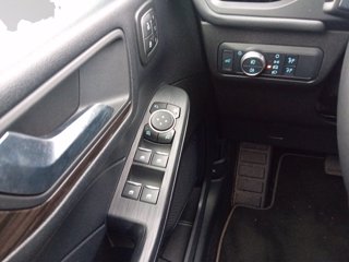 FORD Kuga full hybrid Vignale awd Automatica