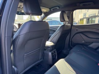 FORD Mustang Mach-e standard range awd Automatica