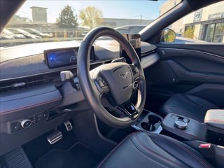 FORD Mustang Mach-e standard range awd Automatica