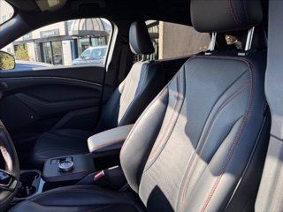 FORD Mustang Mach-e standard range awd Automatica