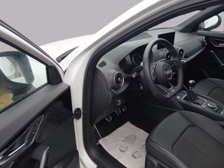 AUDI Q2 30 tfsi S line edition