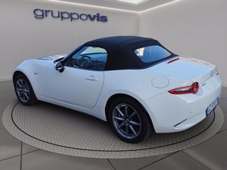 MAZDA MX-5 Exclusive-Line
