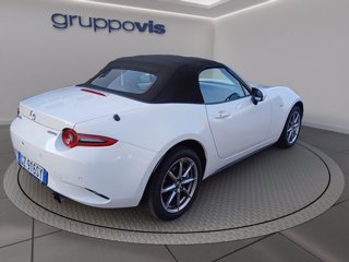MAZDA MX-5 Exclusive-Line