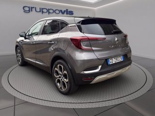 RENAULT Captur E-Tech phev Automatica