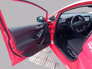 FORD Fiesta m-hybrid Titanium