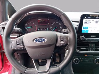 FORD Fiesta m-hybrid Titanium