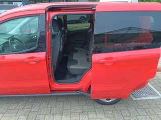 FORD Tourneo Courier Plus