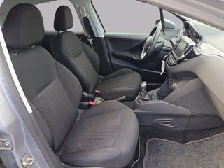 PEUGEOT 208 puretech Signature 5 porte