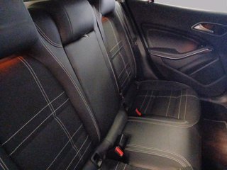 MERCEDES GLA 200 Sport Automatica