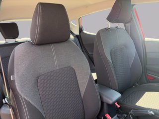 FORD Fiesta m-hybrid Titanium