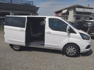 FORD Transit Custom 300 170cv Titanium d.cab. L1H1 auto SOLO PER COMMERCIANTI DI AUTO