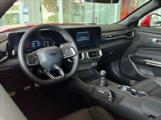 FORD Mustang Fastback 5.0 V8 GT 446cv