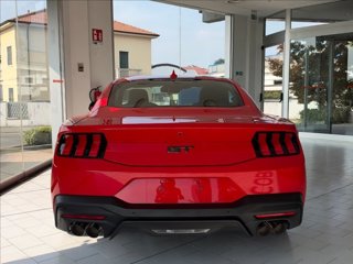 FORD Mustang Fastback 5.0 V8 GT 446cv