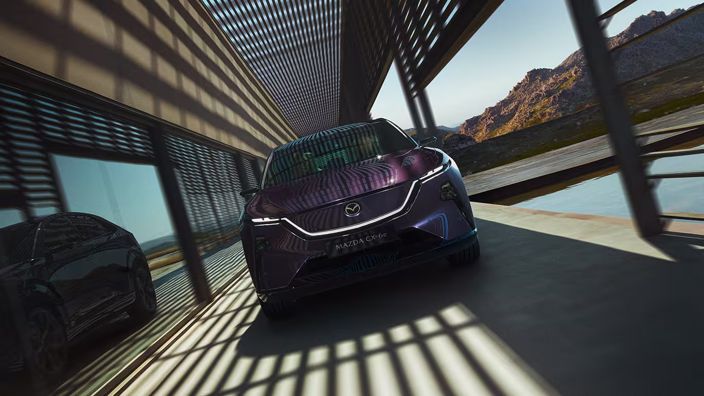 03 J90k Gallery Navigation Desktop 3