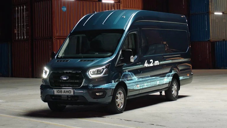 Ford Transit Van dimensioni