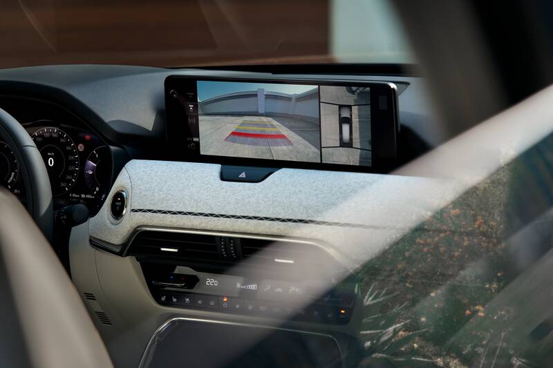 2023 CX 80 GER LHD C037 INT Fulllcd12.3”Display Seethroughview Premiummodern Whitenappaleather High+ V2